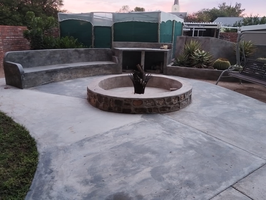 3 Bedroom Property for Sale in Steytlerville Eastern Cape